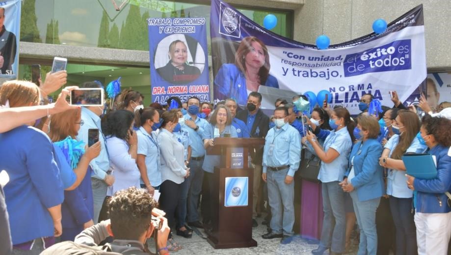 Dr-Norma-Liliana.jpg
