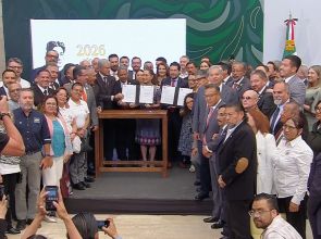 Llegó Para Quedarse la Primera Laboral; Trabajadores del Estado, Ganarán el Salario Medio del IMSS: Claudia Sheinbaum